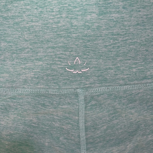 Beyond Yoga Leggings w/ Ankle Detail - Picture 5 of 5